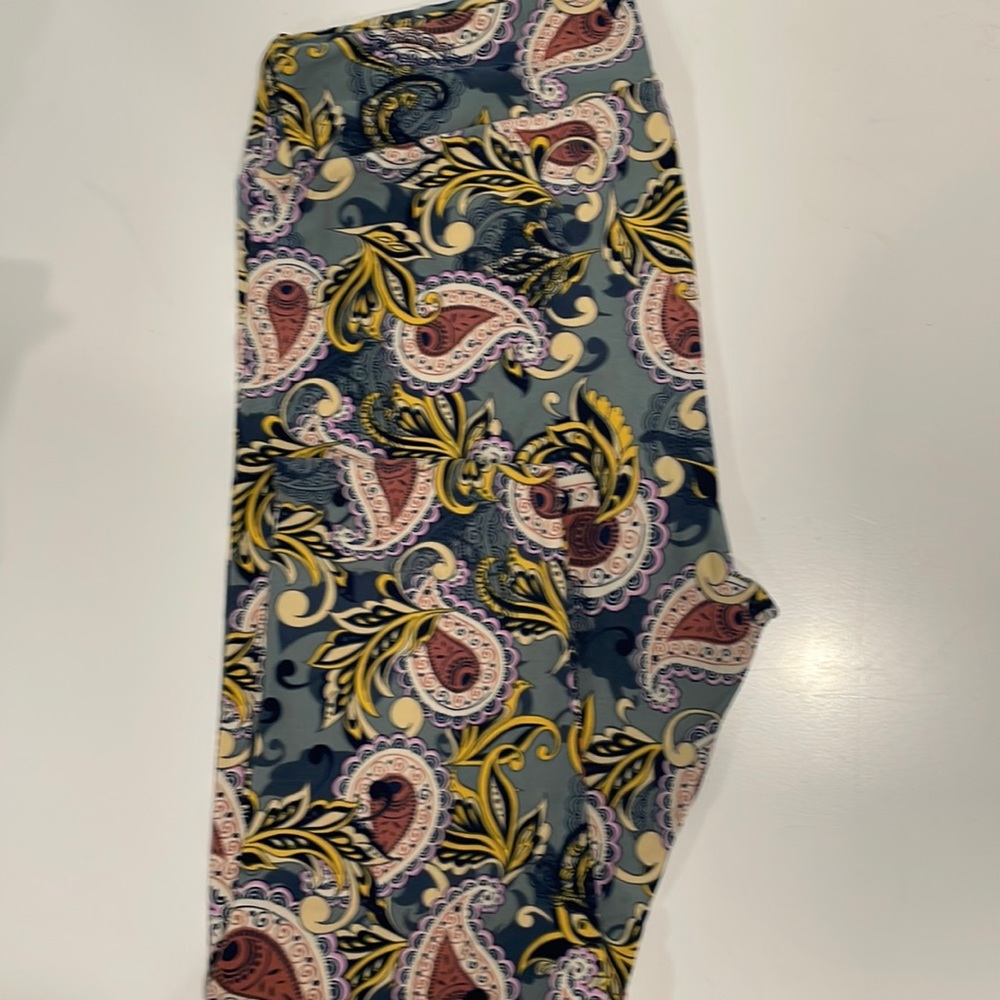 Lularoe leggings